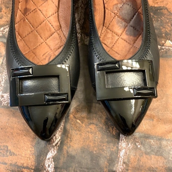 Hispanitas Block Heel Pumps Point Toe Buckle Omega Black Patent Leather 6/6.5 - Picture 3 of 12